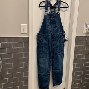 Gap overalls